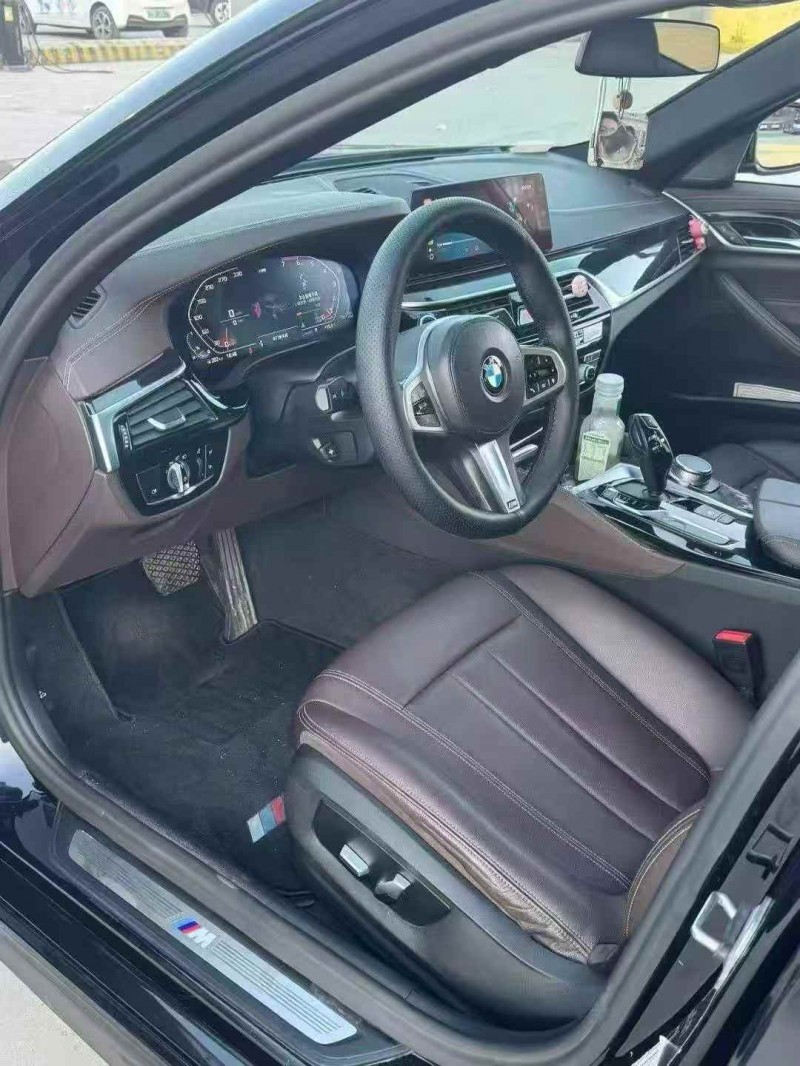 武汉20年宝马5系5