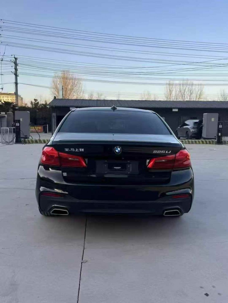 武汉20年宝马5系7