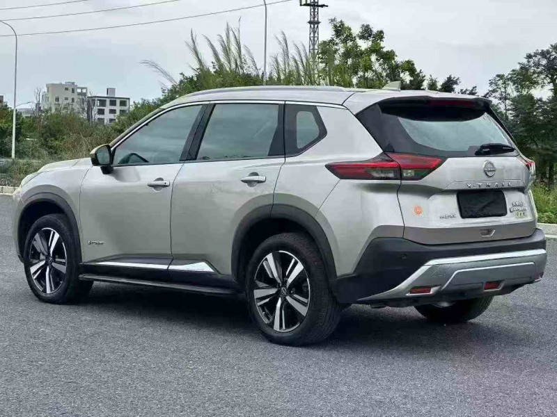 珠海23年日产奇骏7