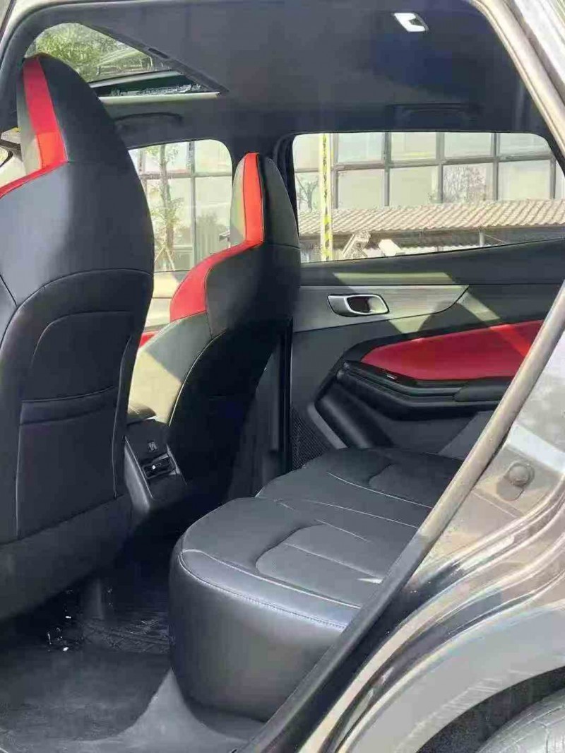 珠海25年长安汽车CS555