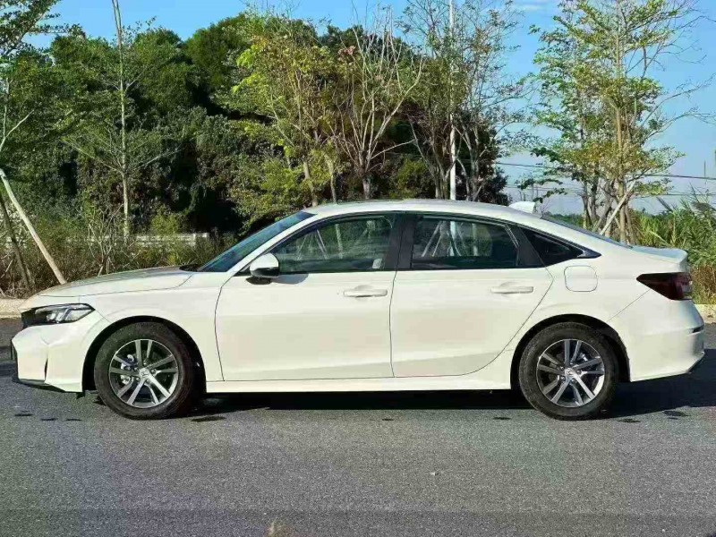 广州25年本田思域2