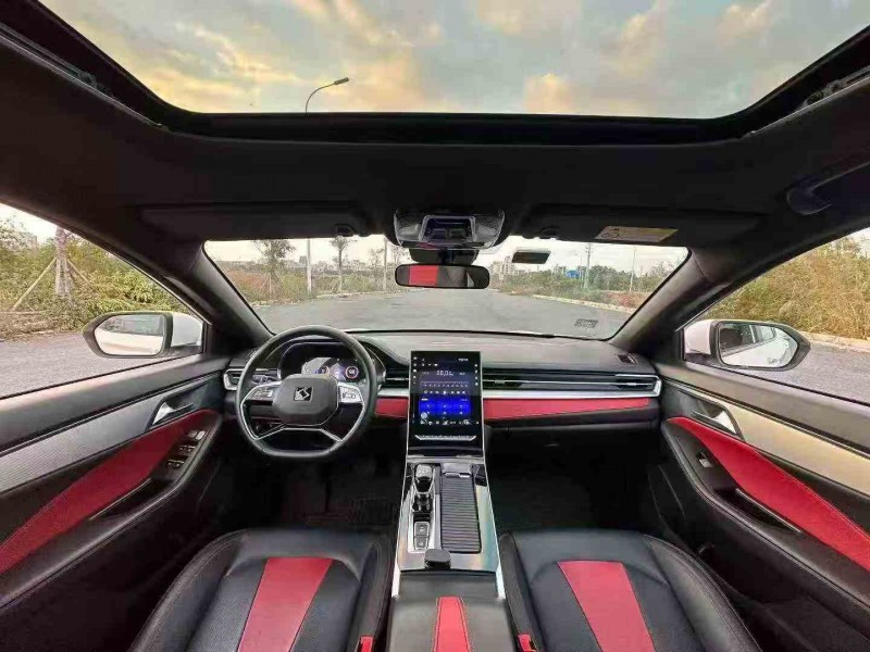 汕头23年江淮思皓5