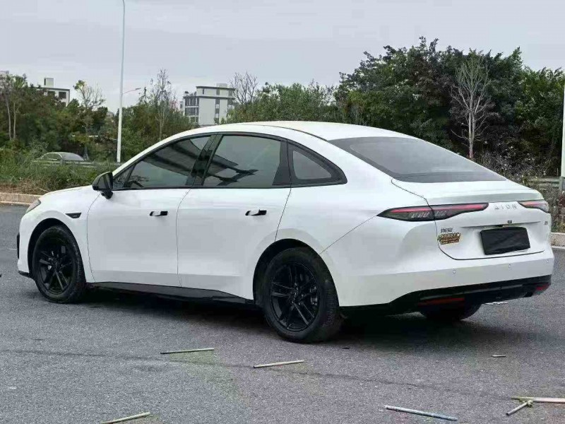 汕头25年传祺埃安RT7