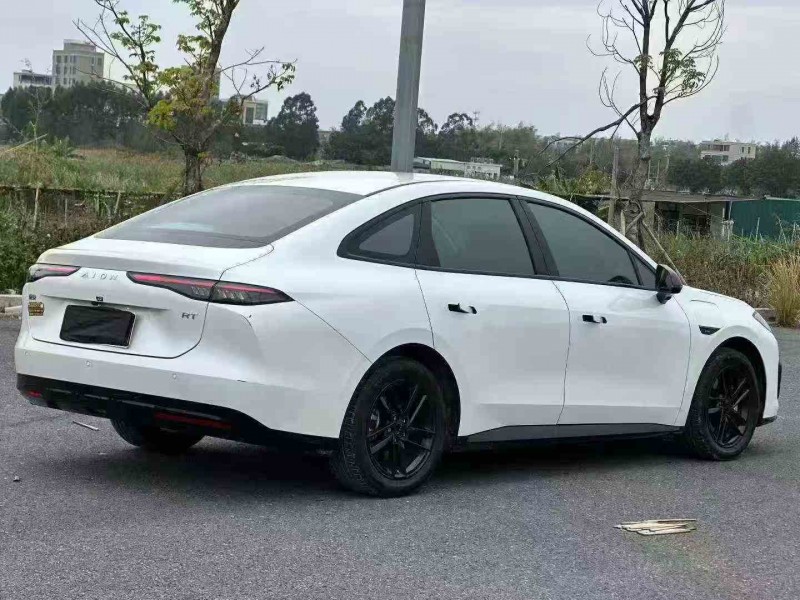 汕头25年传祺埃安RT8