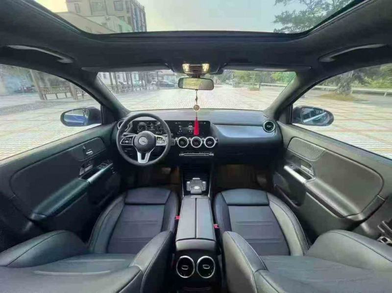 汕头22年奔驰GLA5