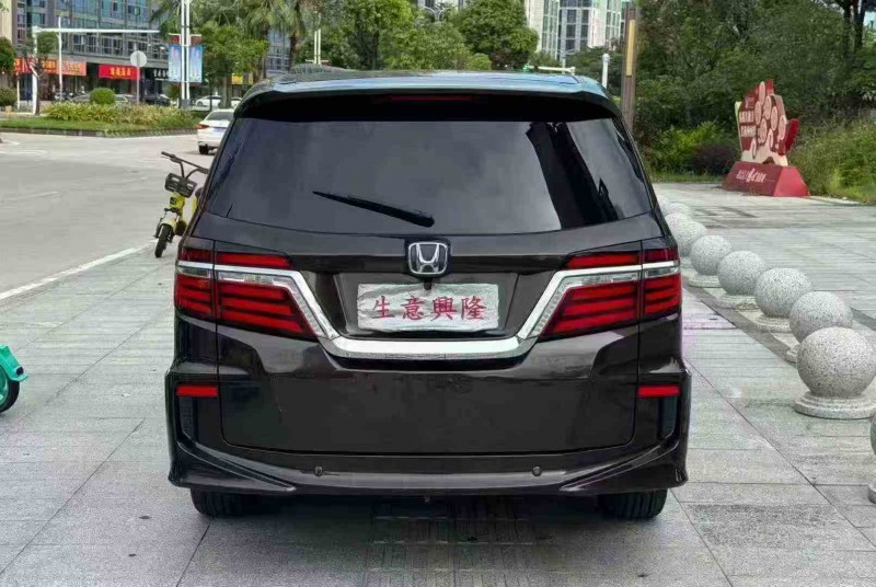 珠海20年本田艾力绅9