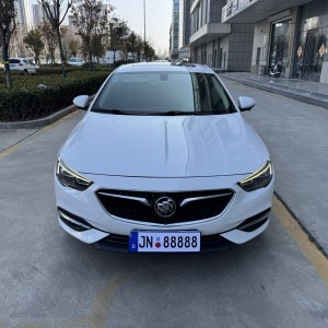 济宁19年别克君威