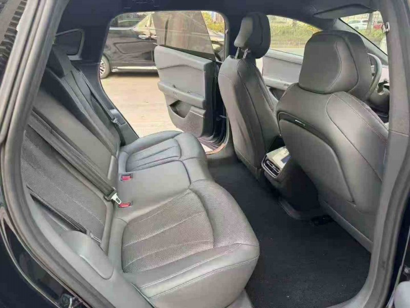 汕头25年小鹏汽车p75