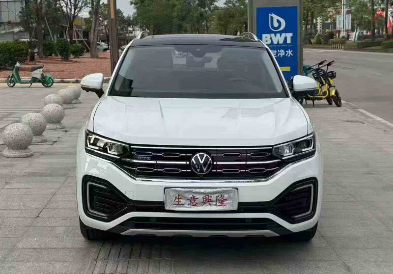 珠海20年大众探岳1