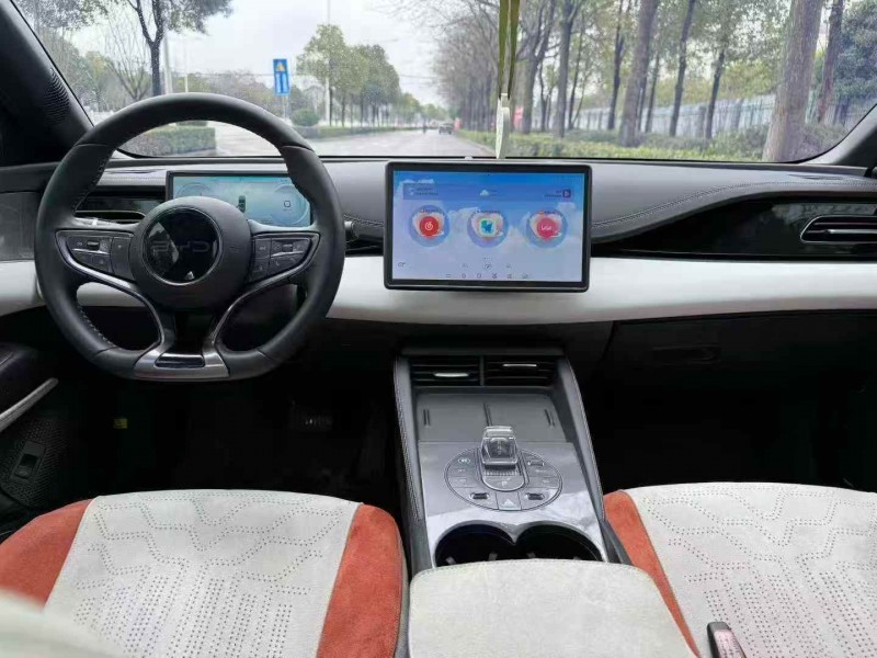 鹤壁25年比亚迪海豹4