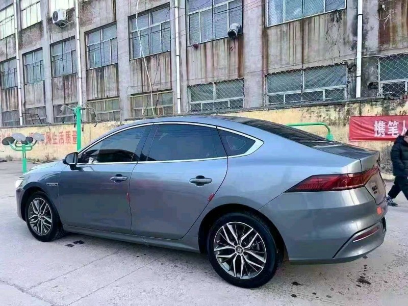 枣庄23年比亚迪秦7