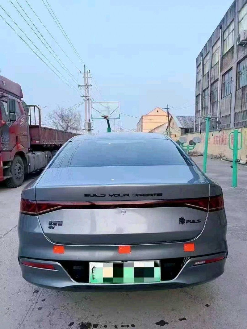 枣庄23年比亚迪秦8