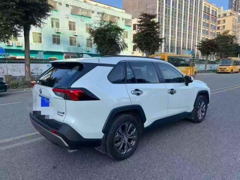 珠海24年丰田RAV4荣放8