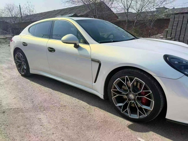 九江14年保时捷帕拉梅拉2