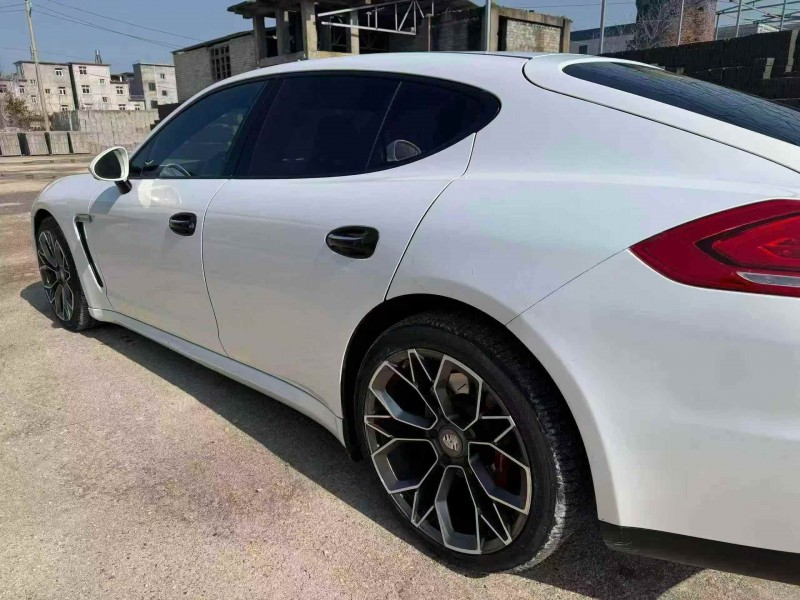 九江14年保时捷帕拉梅拉8