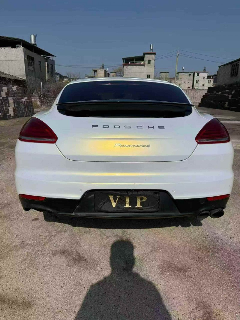 九江14年保时捷帕拉梅拉9