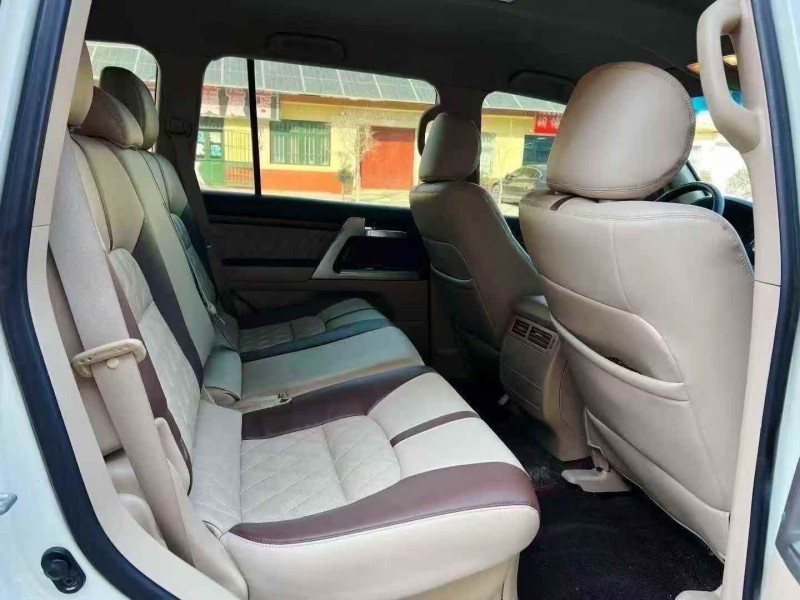 东营15年丰田兰德酷路泽5