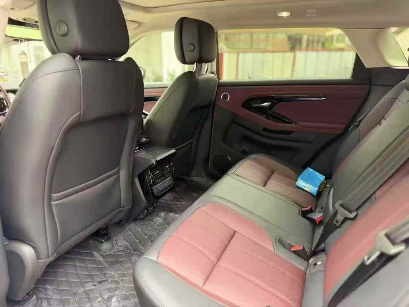 汕头25年路虎极光5