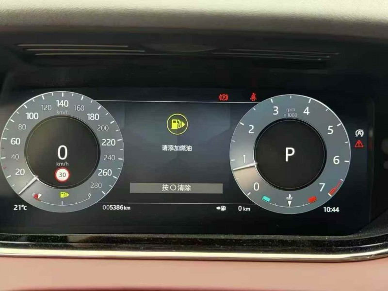 汕头25年路虎极光9