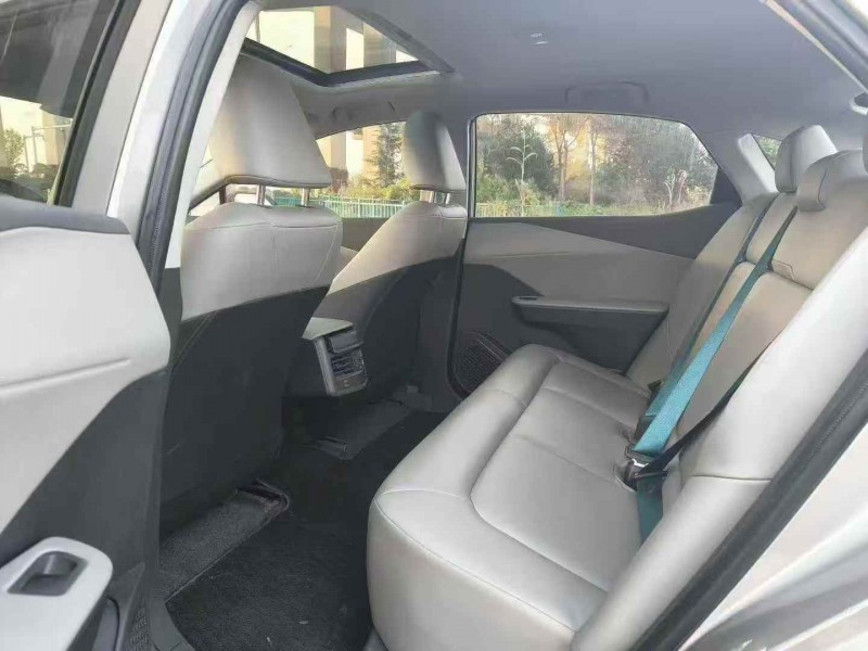 东营24年丰田BZ3Pro4