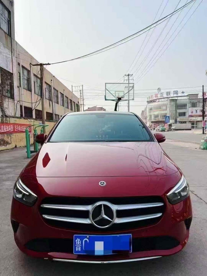 东营22年奔驰B1