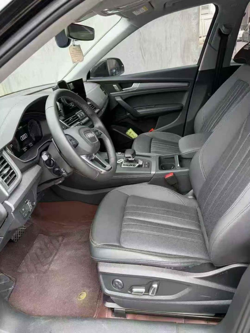 嘉兴23年奥迪Q56