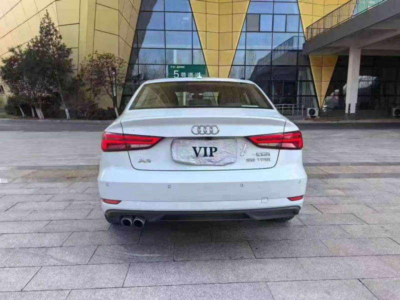 潍坊19年奥迪A39