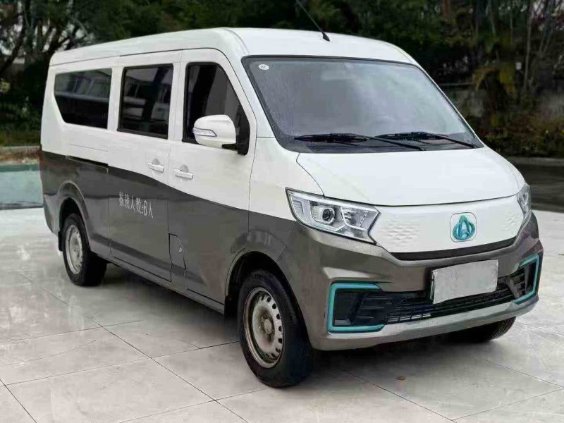 汕头24年长安汽车跨越星3