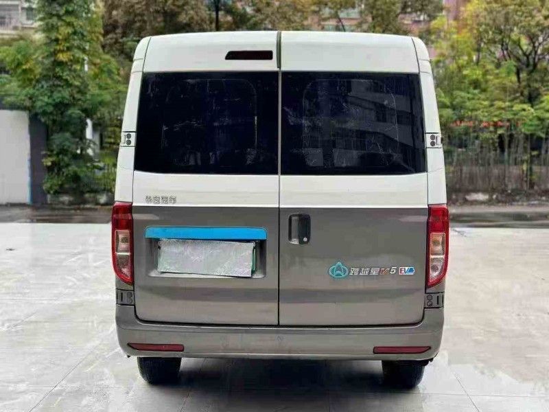 汕头24年长安汽车跨越星9