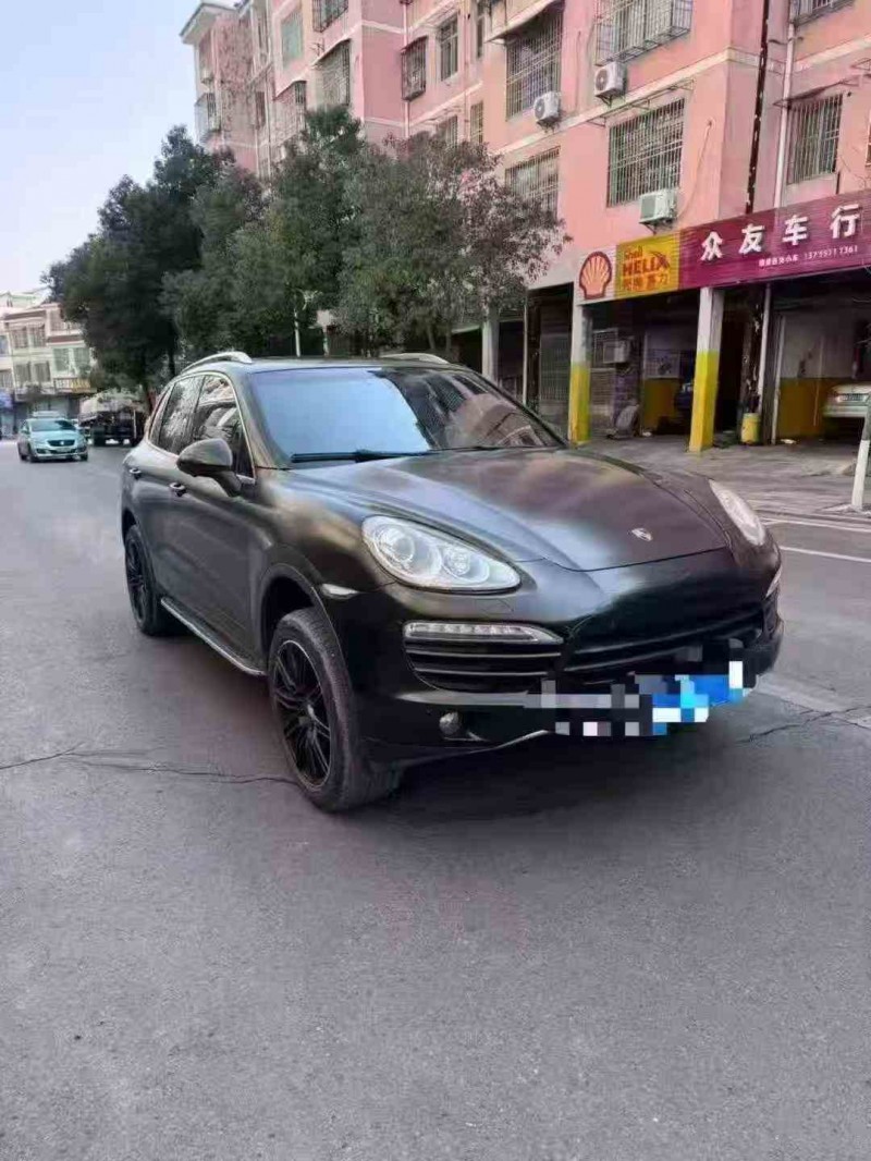 衡阳14年保时捷卡宴3