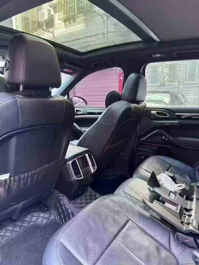 衡阳14年保时捷卡宴6