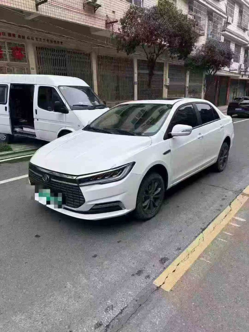 衡阳23年比亚迪秦2