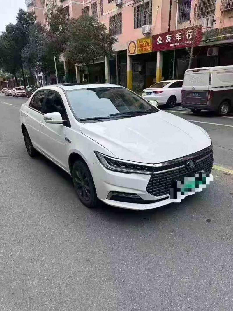 衡阳23年比亚迪秦3