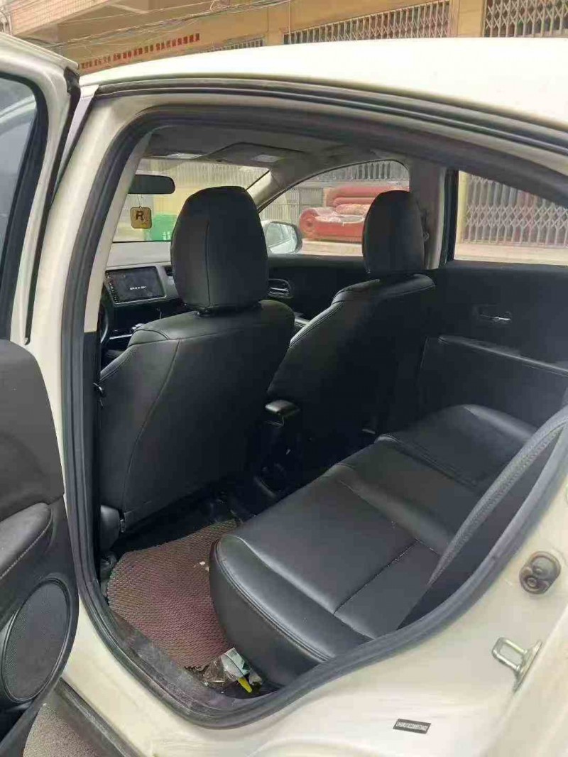 邵阳21年本田缤智5