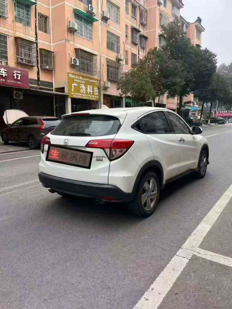 邵阳21年本田缤智7