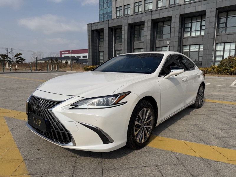 盐城21年雷克萨斯ES3
