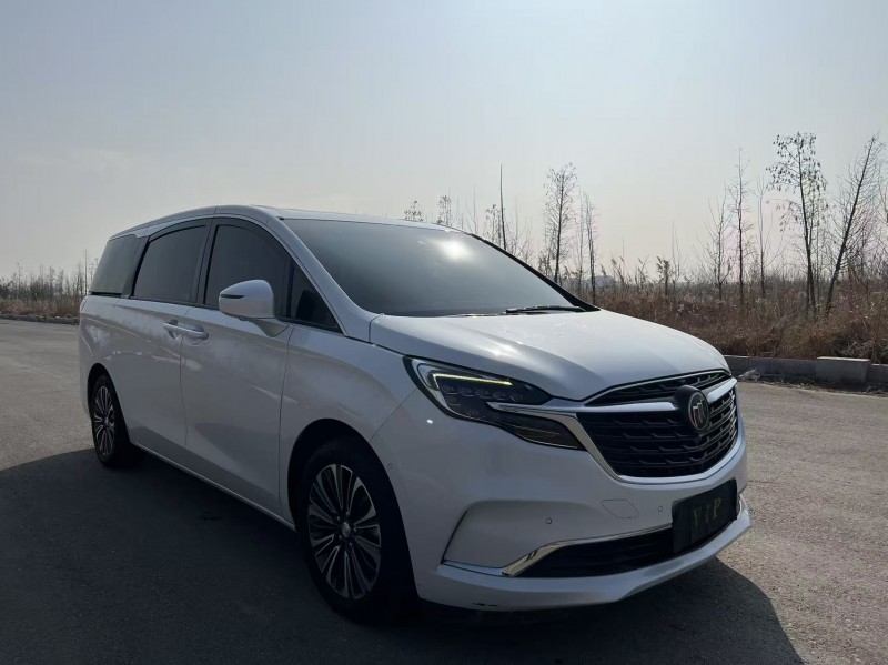 盐城21年别克GL82