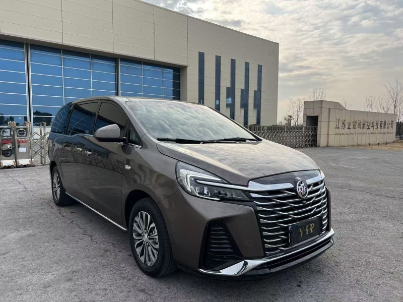 盐城23年别克GL82