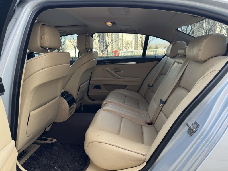 济宁12年宝马5系5