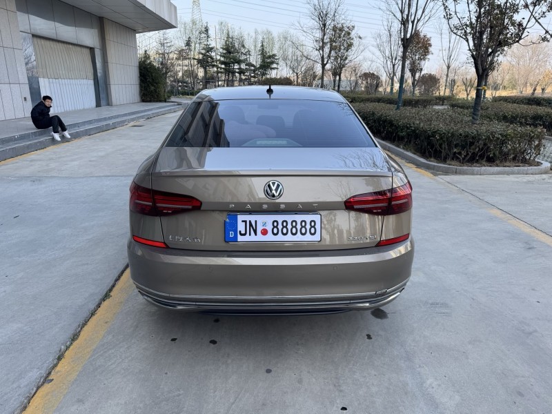 济宁19年大众帕萨特9