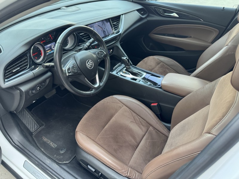 济宁19年别克君威5