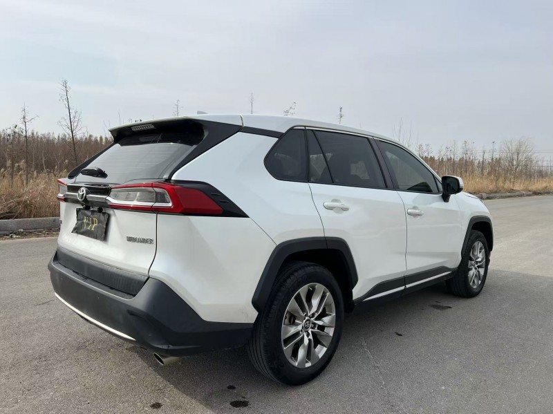 盐城22年丰田汉兰达8