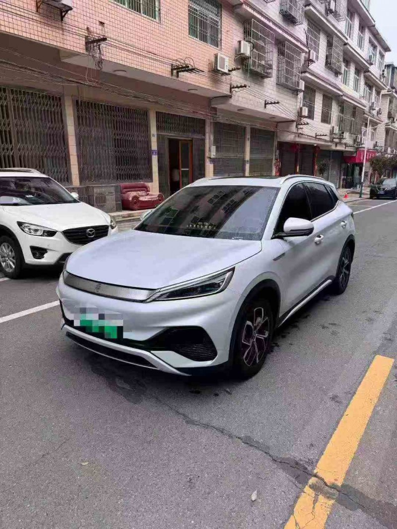 张家界23年比亚迪元2