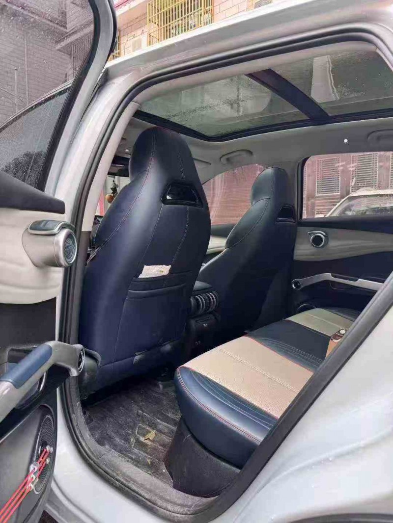 张家界23年比亚迪元6