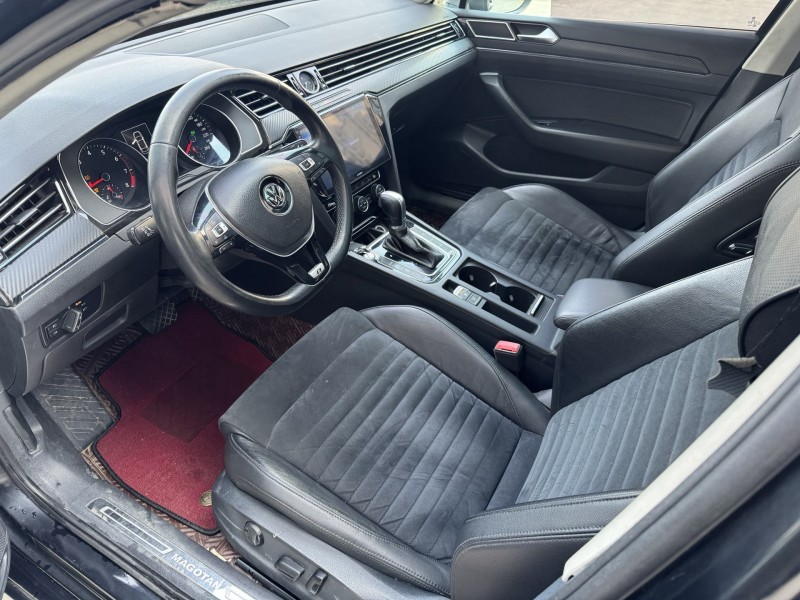 济宁18年大众迈腾5