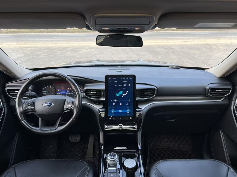 盐城20年福特探险者4