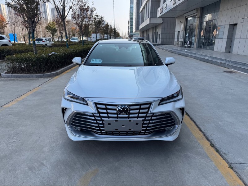 济宁25年丰田亚洲龙1