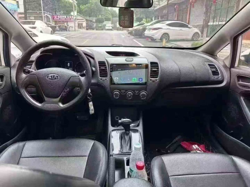 衡阳19年起亚K35