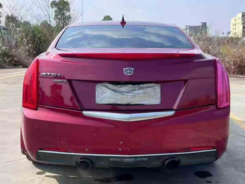 张家界15年凯迪拉克ATS9