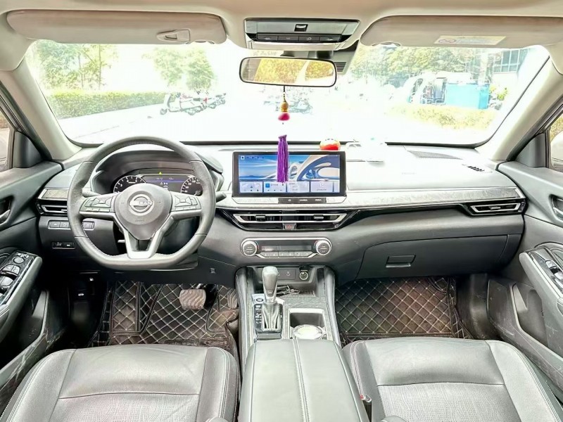 東莞24年日產天籟6